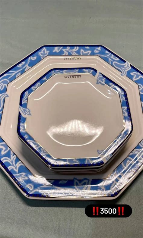 Givenchy Plates 